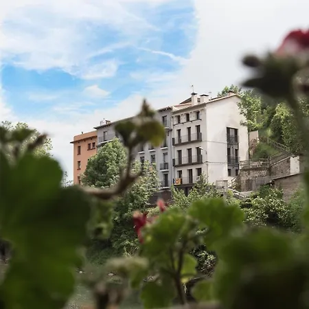 Raval De *