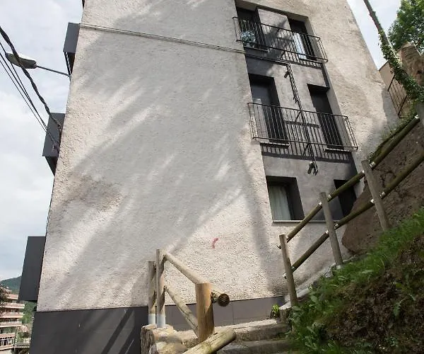 Raval De *